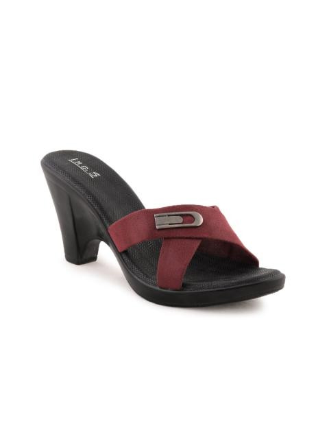 Inc 5 Women Casual Maroon Sandals