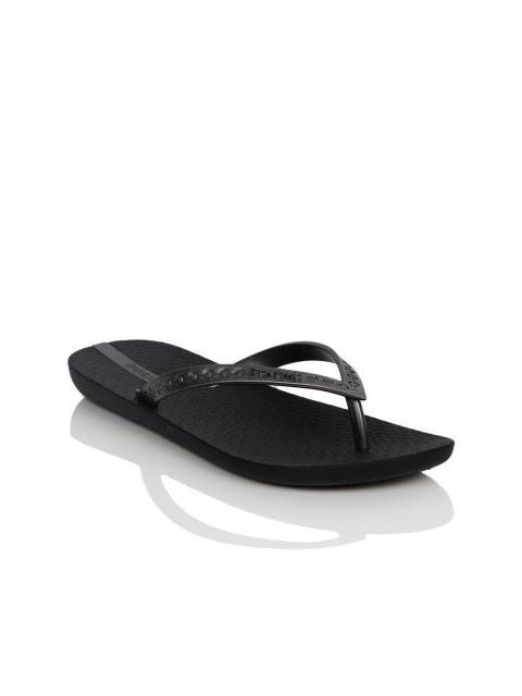 iPanema Women Neo Black Flip Flops