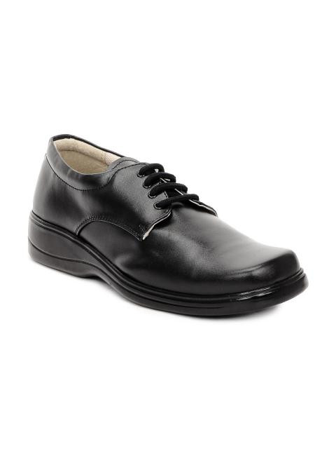 Gliders Men Black Derby Formal Shoes