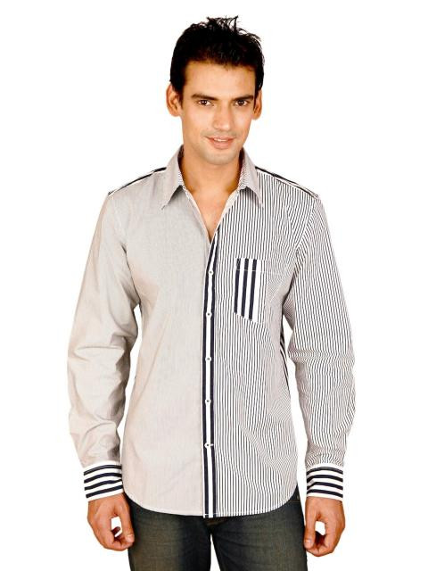 United Colors of Benetton Men Striped Blue Shirt