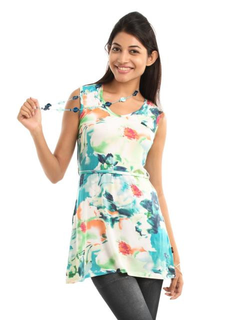 109F Women Blue & White Printed Tunic