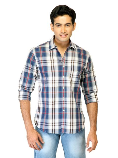 United Colors of Benetton Men Check Blue Shirts