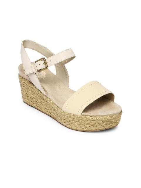 Clarks Women Cream Coloured Onslow Beat Leather Wedges