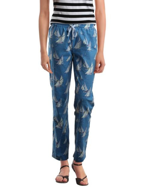 Femella Women Printed Blue Lounge Pants