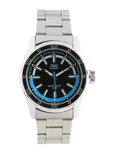 Q&Q Men Steel Strap Watch