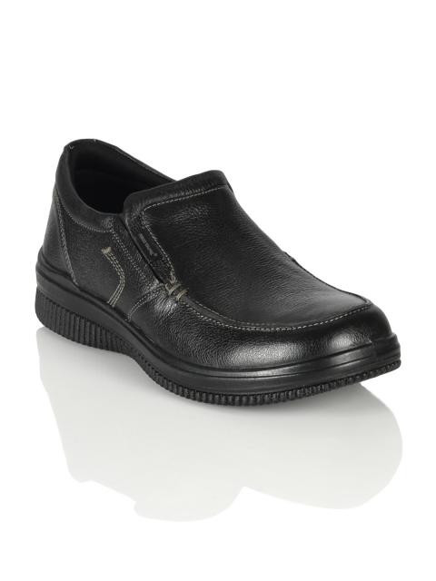 Red Tape Men Black Shoes