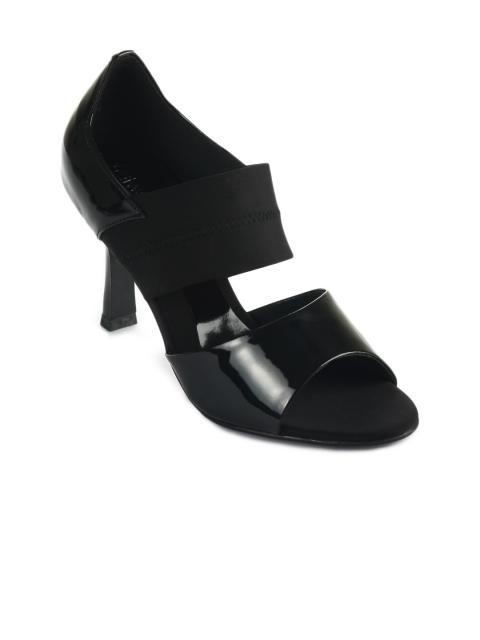 Catwalk Women Black Hees