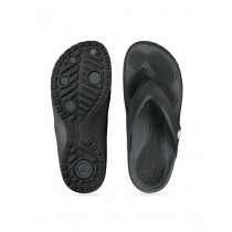 Crocs Men Black Flip-Flops