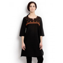 Aurelia Women Solid Black Kurtas