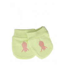 Madagascar 3 Infant Girls Light Green Mittens