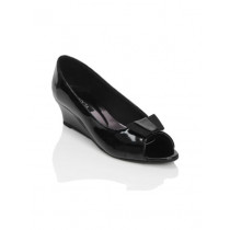 Rocia Women Black Wedges
