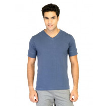 Hanes Men Blue V DuoDry Body Fit V-Neck T-shirt