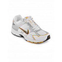 Nike Men Air Impetus White Sports Shoes