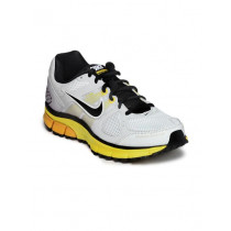 Nike Men White & Yellow Sports Shoes