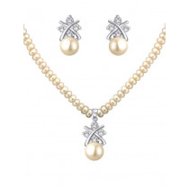 Miki Pearl Women Ivory Jewellery Set
