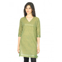 Aurelia Women Solid Green Kurta