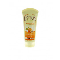 Lotus Herbals Apricot Scrub