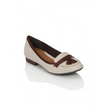 Clarks Women Henderson Toy Bone Leather White Flats