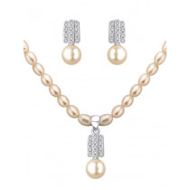 Miki Pearl Women Ivory Jewellery Set