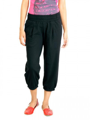 Puma Women Capri Sweat Black Capris