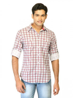 United Colors of Benetton Men Check Red Shirts