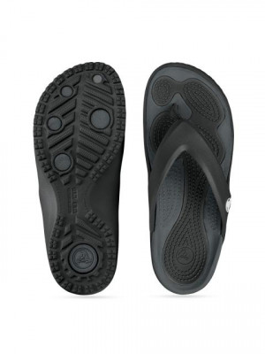 Crocs Men Black Flip-Flops