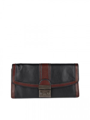 Fossil Women Black and Brown Wallet