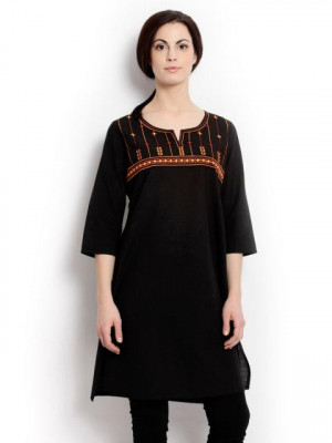 Aurelia Women Solid Black Kurtas