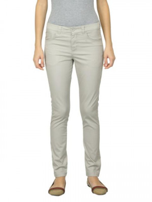 Scullers For Her Beige Trousers
