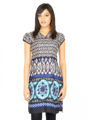 Vishudh Women Pigment Print Black Kurtas