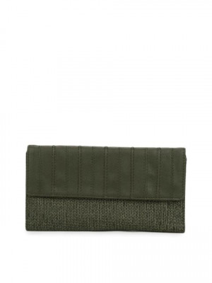Baggit Women Olive Wallet