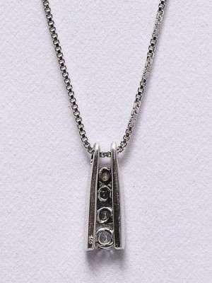 Lucera Women Silver Pendant with Chain
