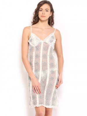 Red Rose Women White Nightdress