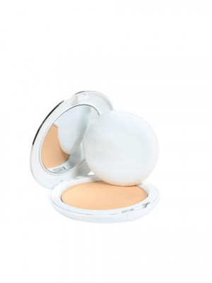 Streetwear Shine Divine Whitening Natural Compact