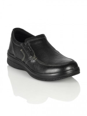 Red Tape Men Black Shoes