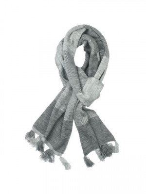 Scullers Men Casual Grey Muffler