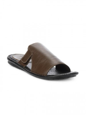 Ganuchi Men Brown Sandals
