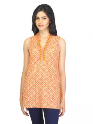 Aurelia Women Printed Orange Kurti