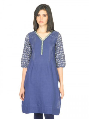 W Women Solid Navy Blue Kurta